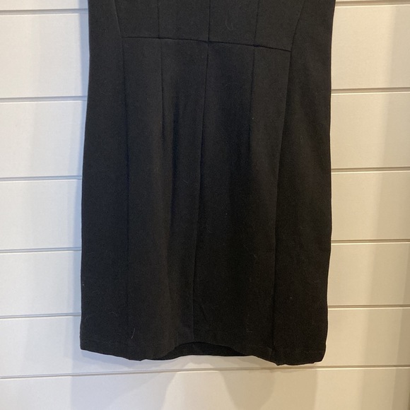 Little Black Dress - Picture 6 of 10